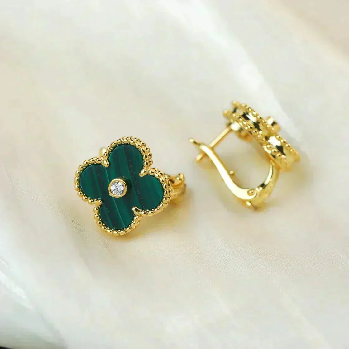 [Limara]CLOVER MEDIUM 1 MOTIFS MALACHITE DIAMOND EARRINGS