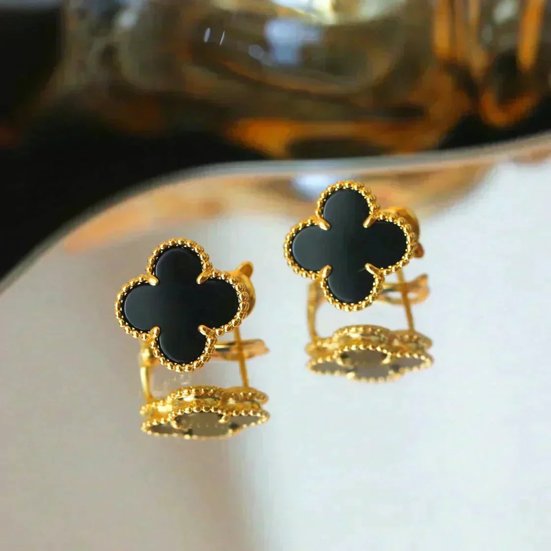 [Limara] CLOVER MEDIUM 1 MOTIFS  ONYX STUD EARRINGS
