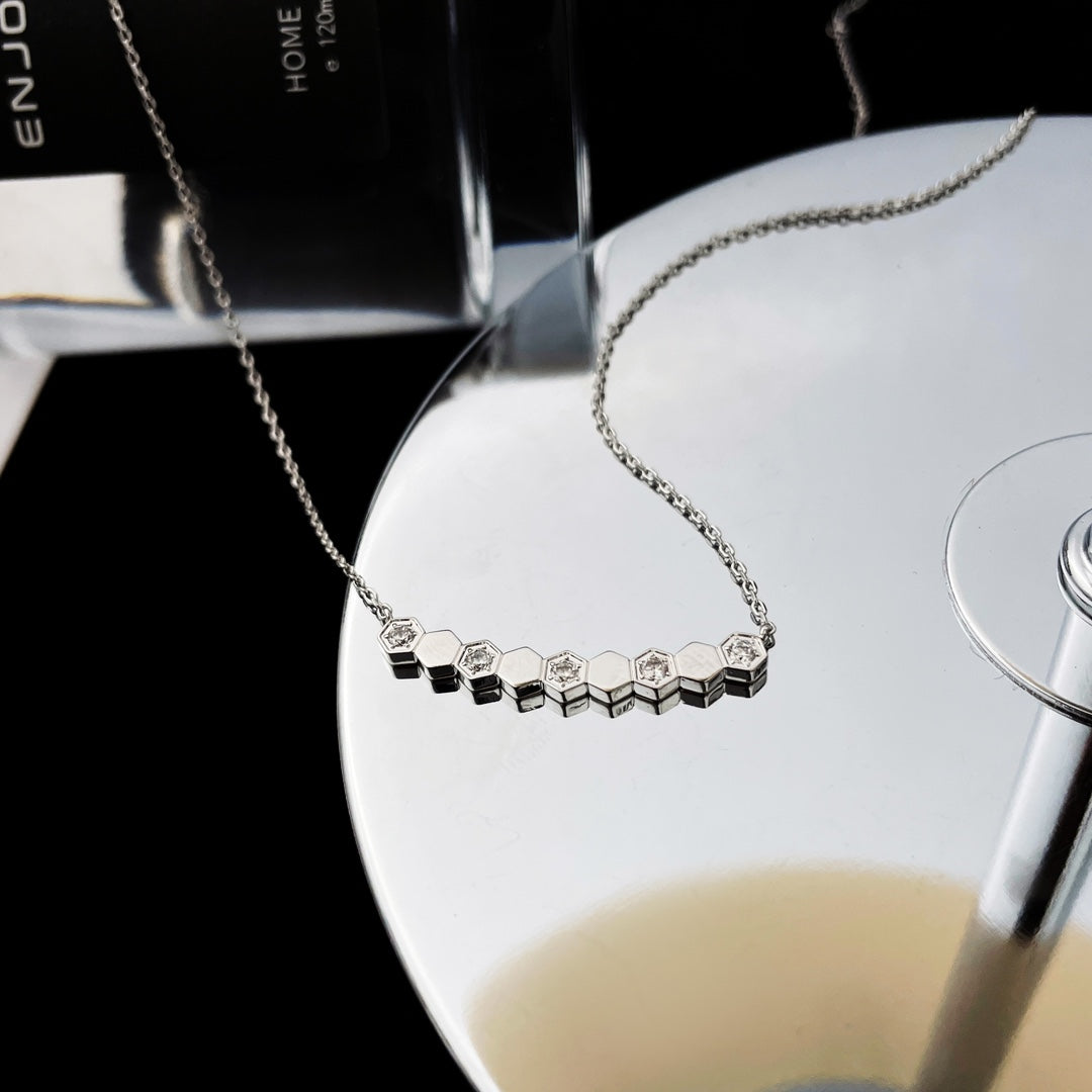 [Limara]BEE MY LOVE DIAMOND NECKLACE