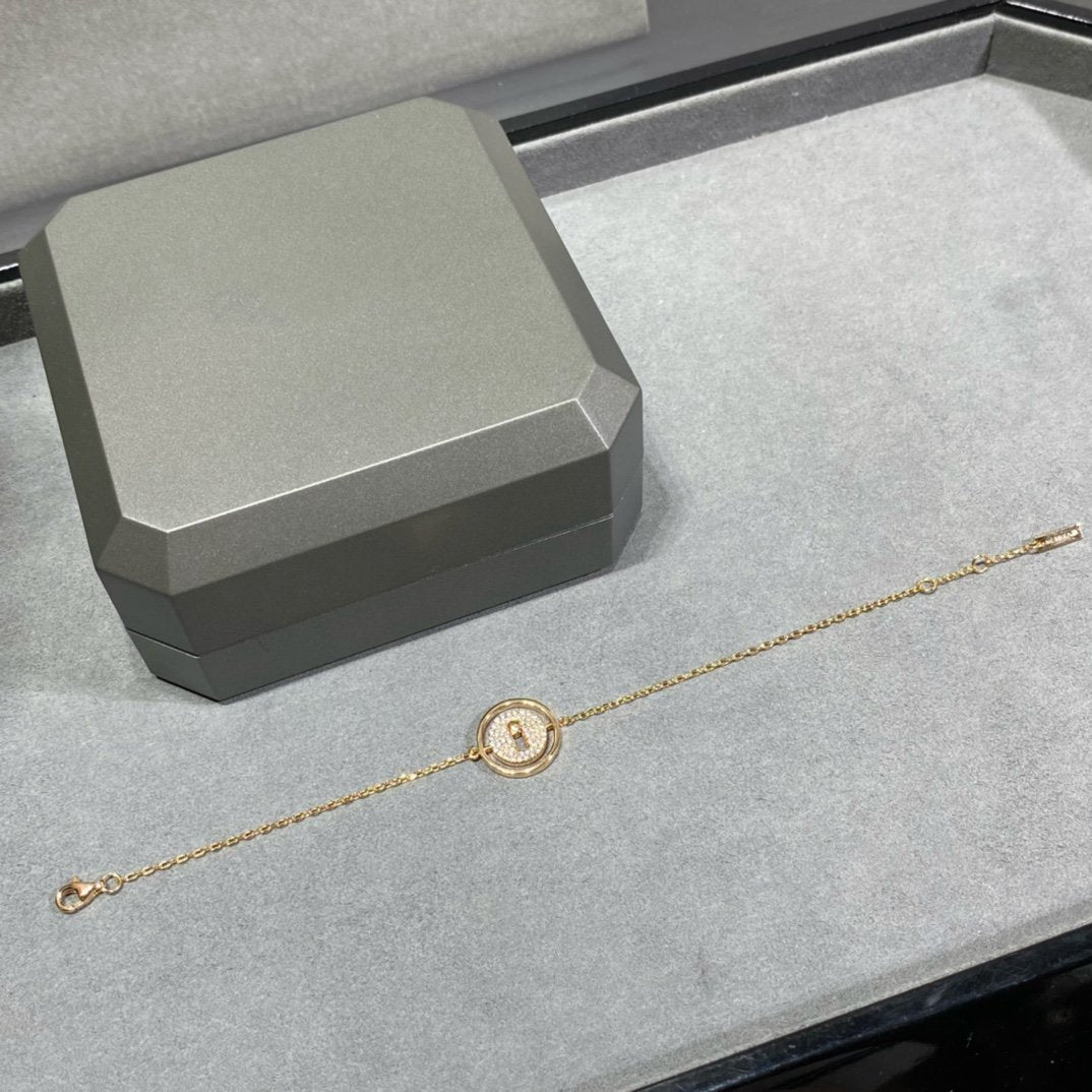 [Limara]LUCKY MOVE DIAMOND PAVED BRACELET