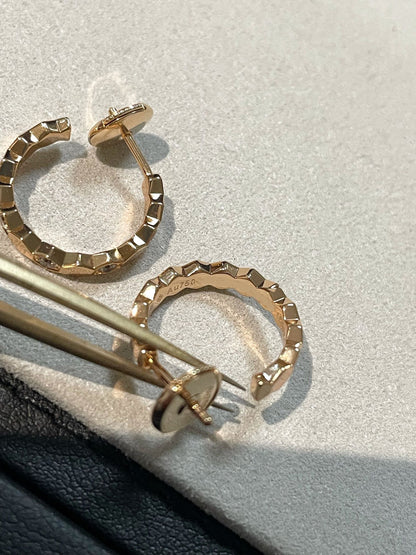 [Limara]Hollow Design Four-Leaf Clover Flower Shape Ring