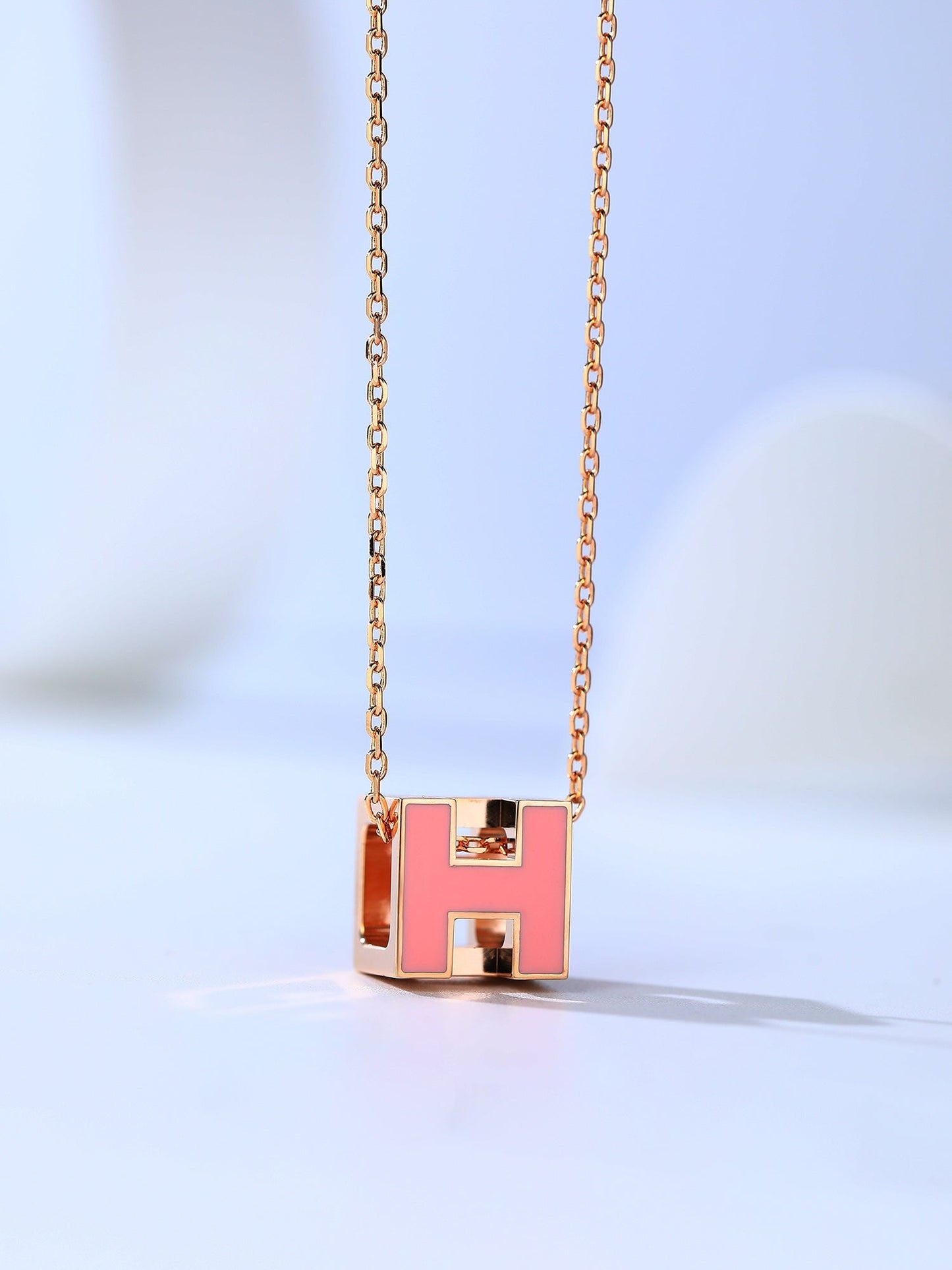 [Limara]H CAGE ROSE GOLD NECKLACE
