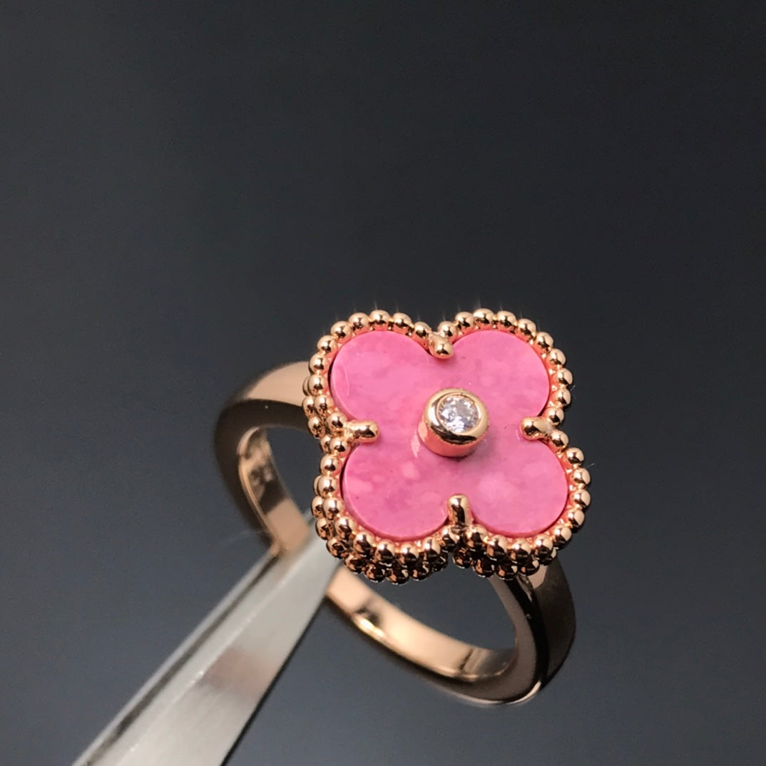 [Limara]CLOVER RHODONITE ROSE GOLD RING