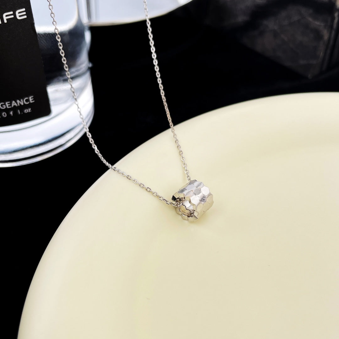 [Limara]BEE MINI PEDANT DIAMOND NECKLACE