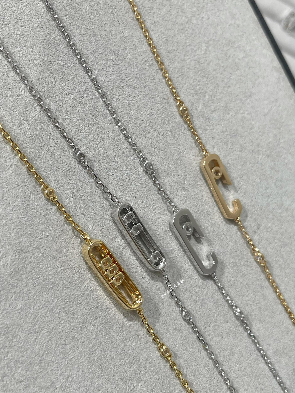 [Limara]BABY MOVE DIAMOND BRACELET