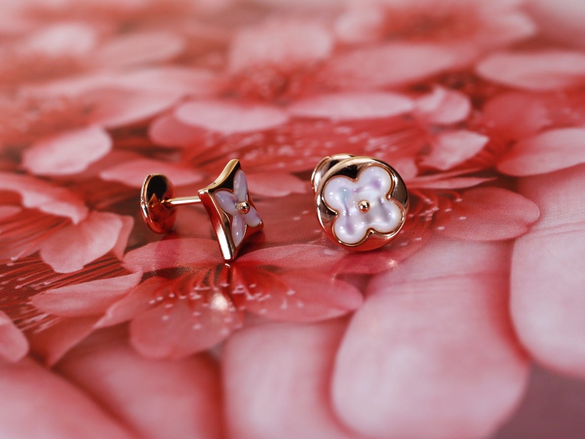 [Limara]STAR AND SUN ROSE GOLD MOP STUD EARRINGS