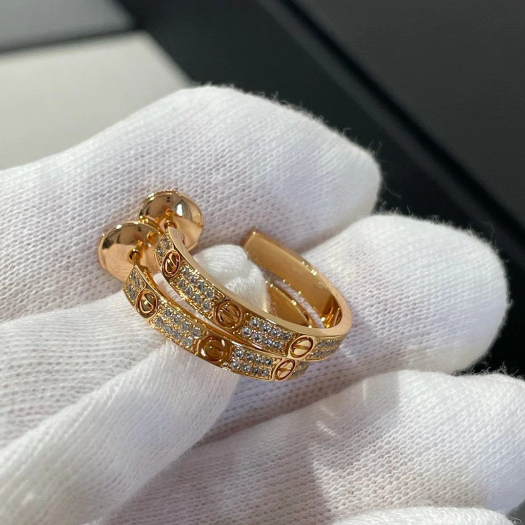 [Limara] LOVE EARRINGS 3.6MM DIAMOND PAVED