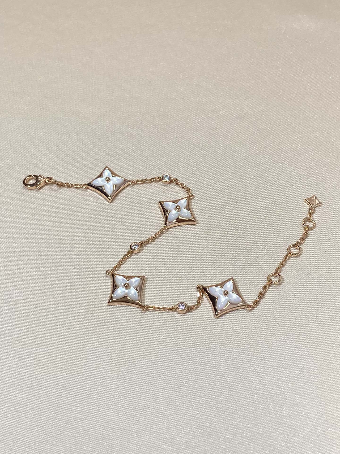 [Limara]STAR 4 MOTIF MOP DIAMOND ROSE GOLD BRACELET