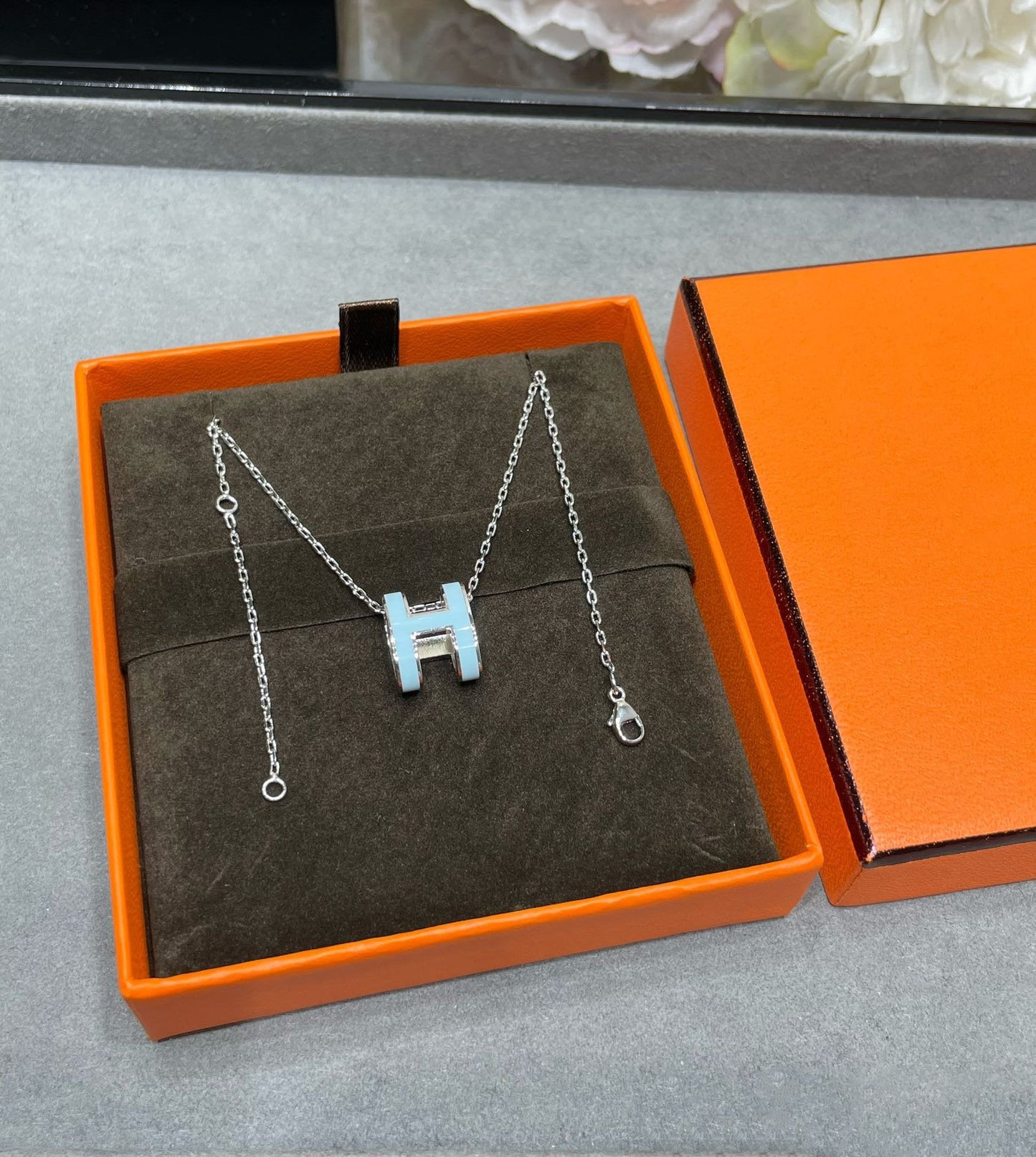[Limara]POP H SKY BLUE NECKLACE