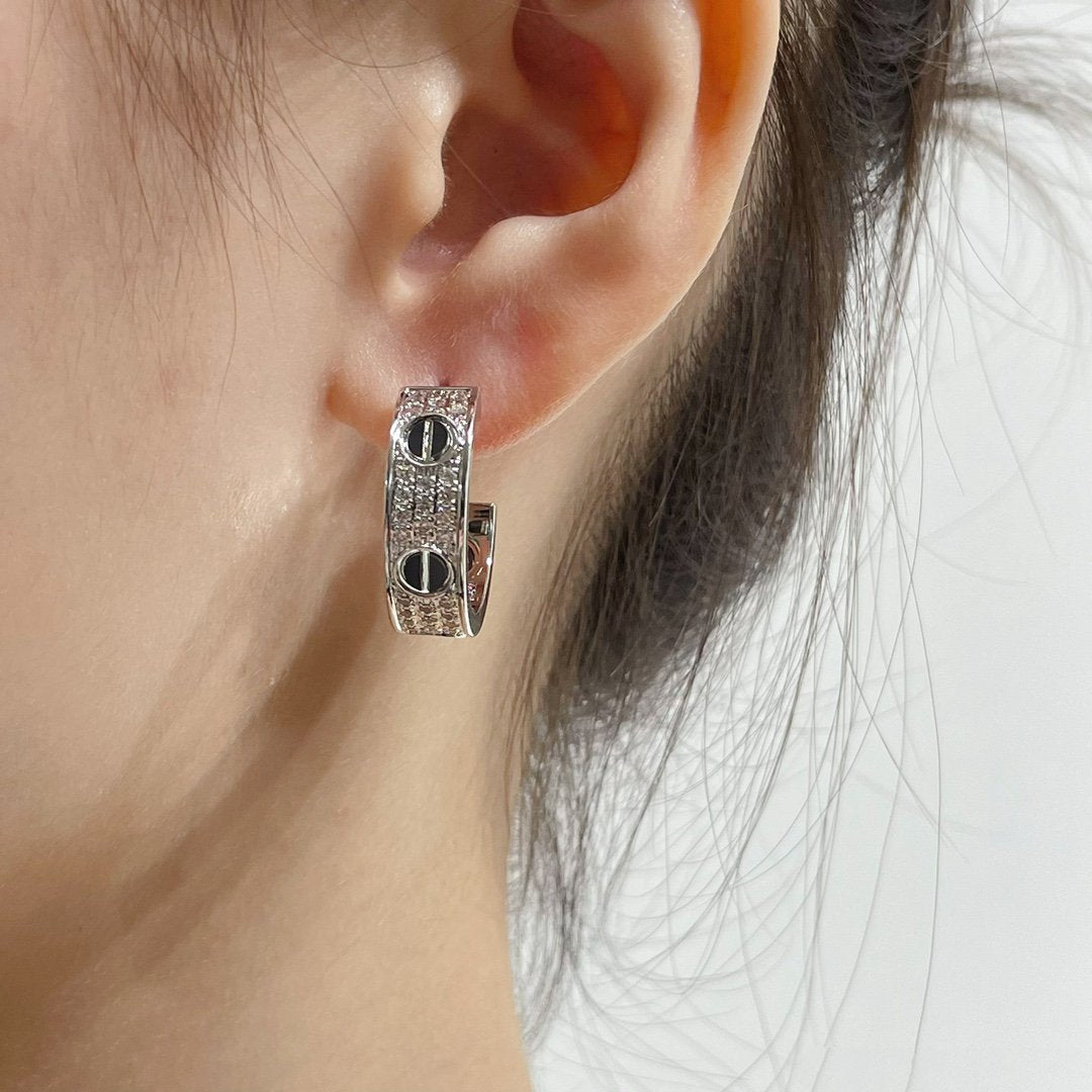 [Limara] LOVE CERAMIC DIAMOND PAVED SILVER EARRINGS