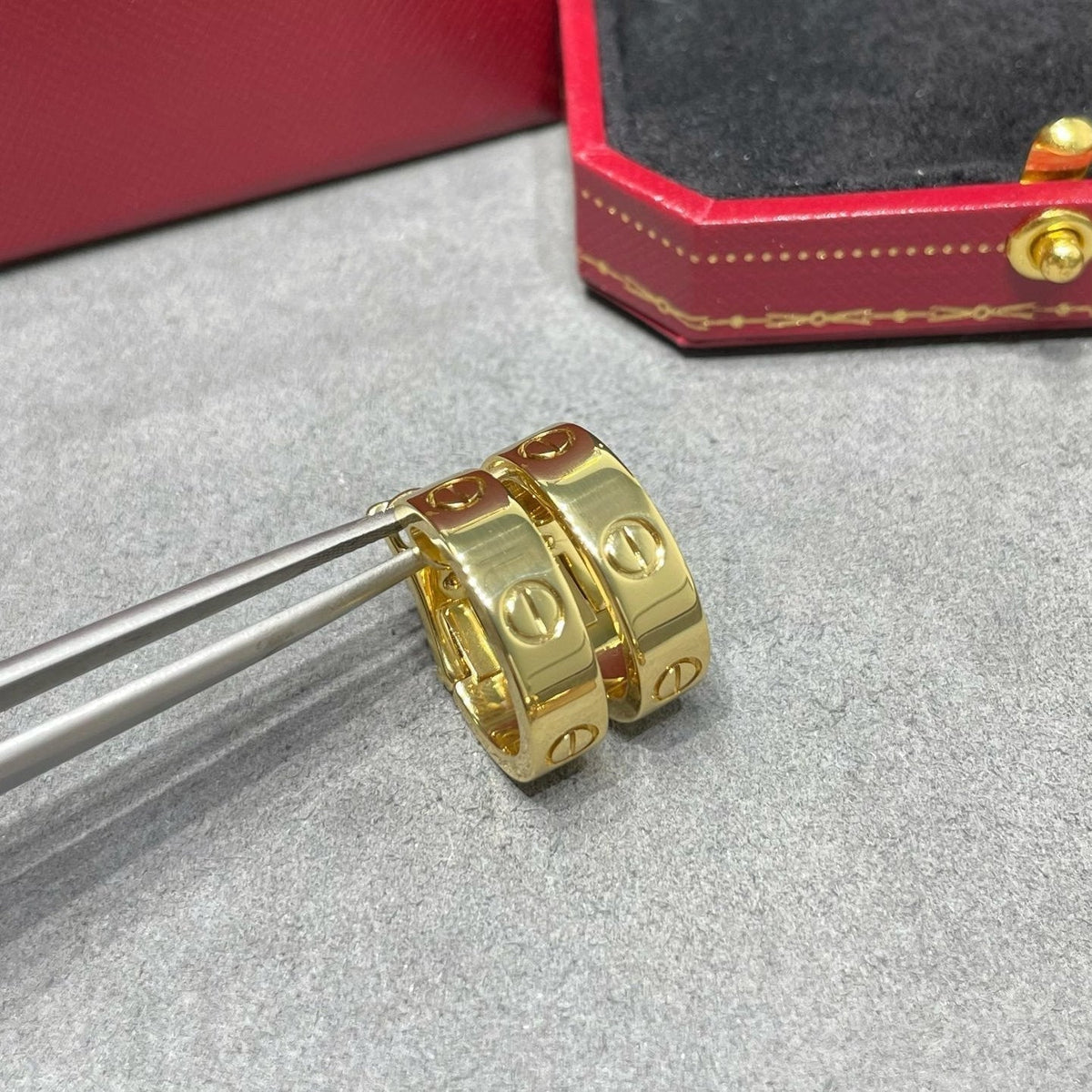 [Limara] LOVE 5.5MM EARRINGS