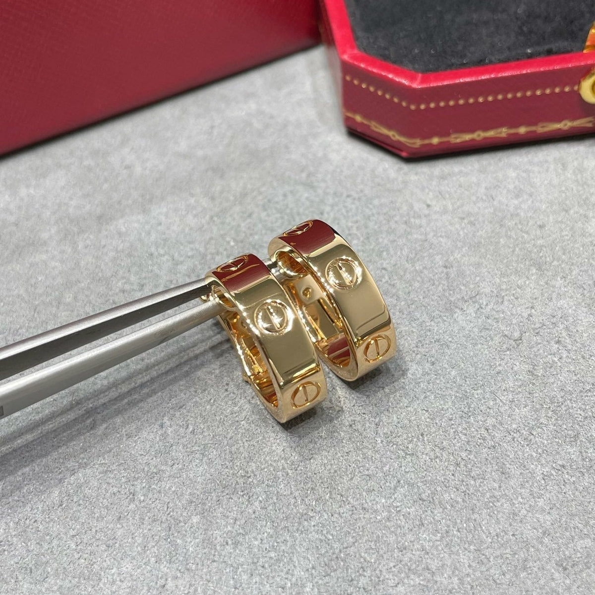 [Limara] LOVE 5.5MM EARRINGS
