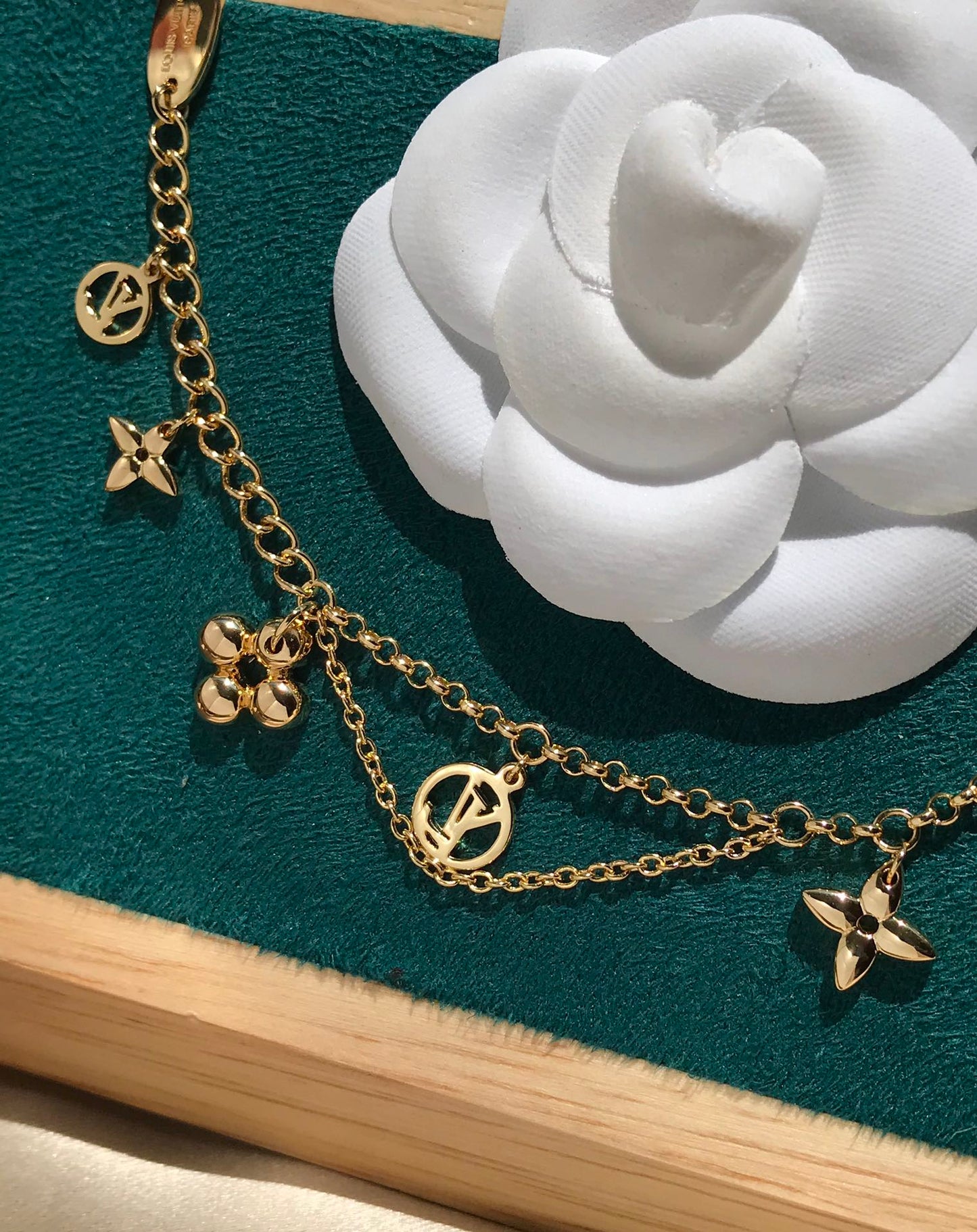 [Limara]BLOOMING ROSE GOLD MOP BRACELET
