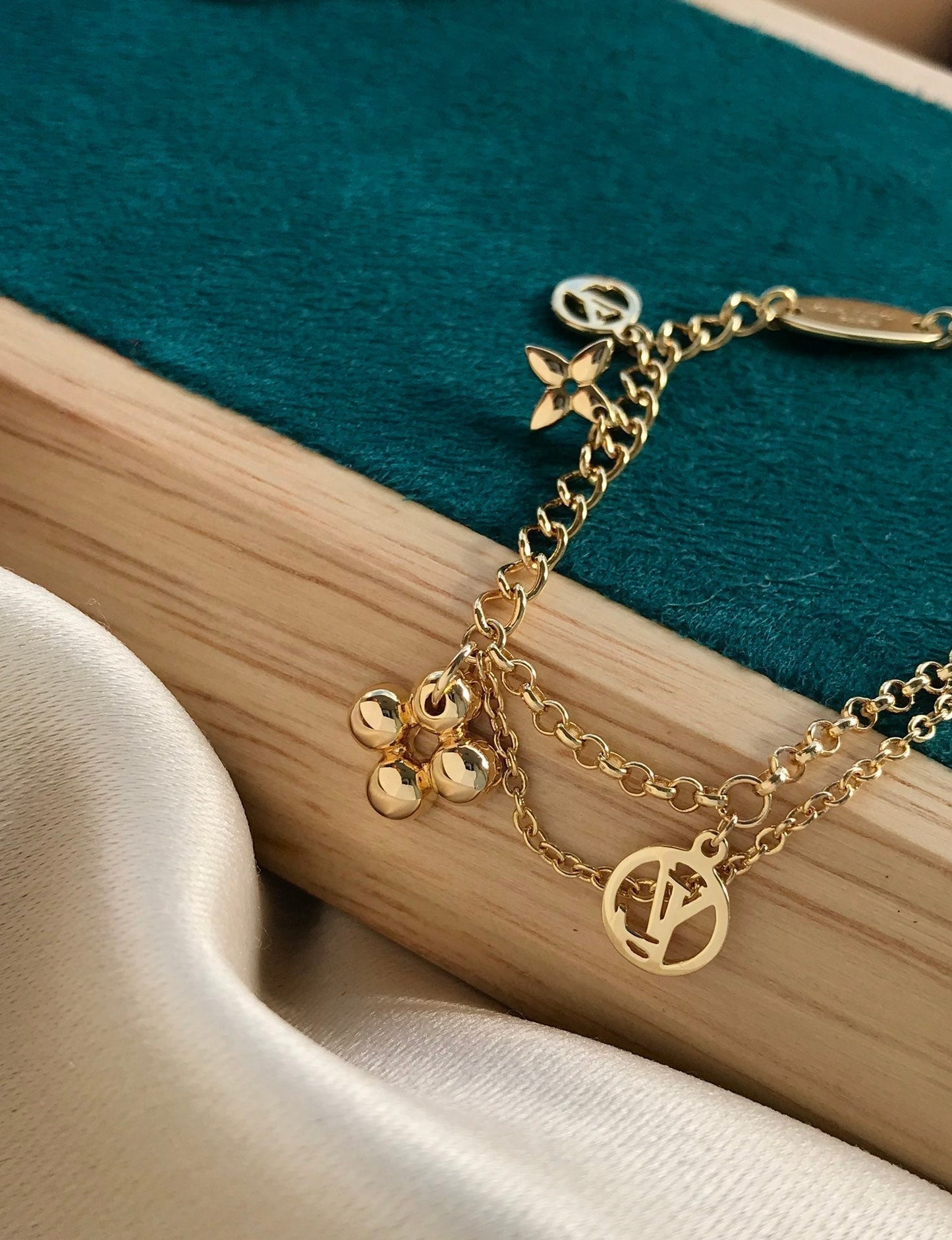 [Limara]BLOOMING ROSE GOLD MOP BRACELET