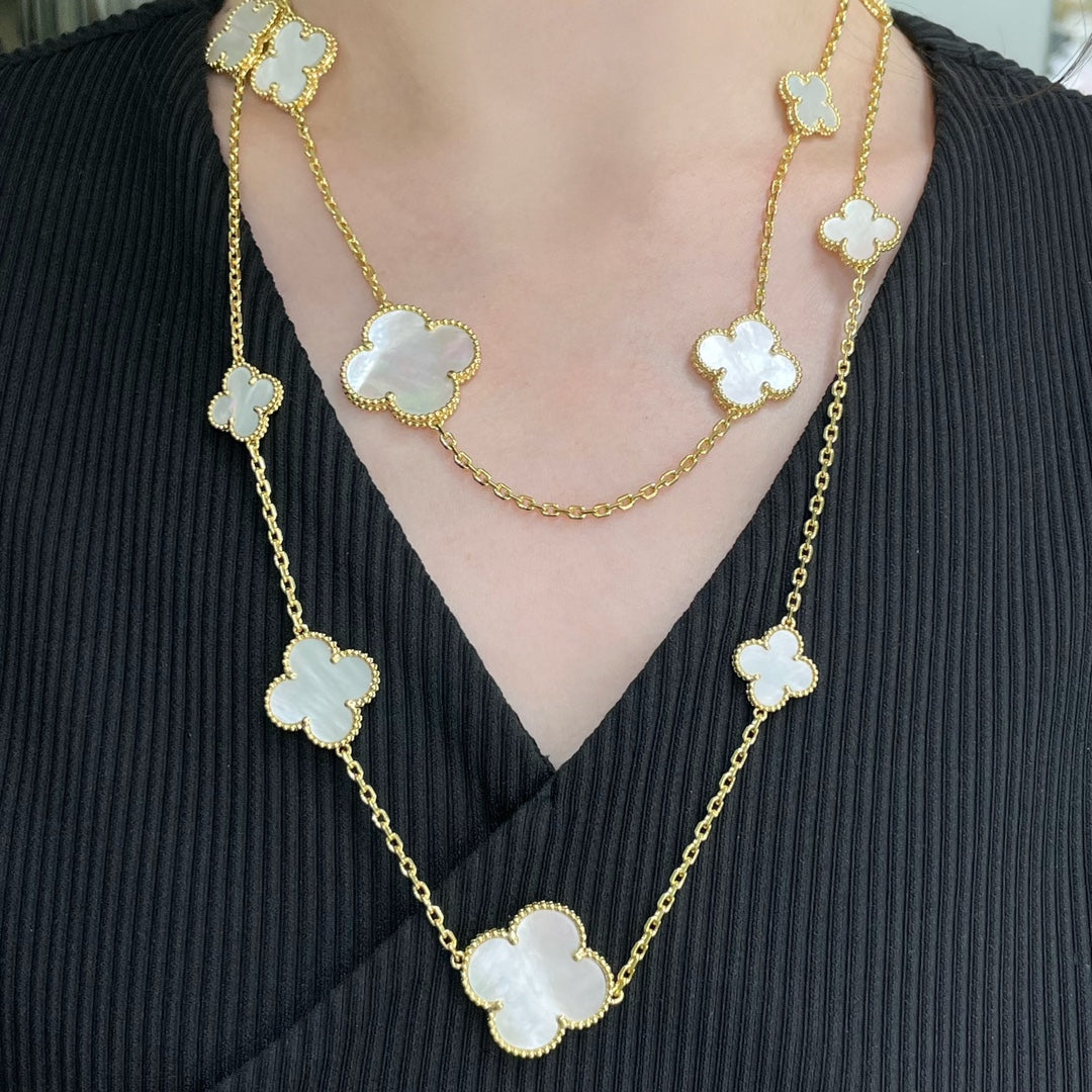 [Limara]CLOVER 16 MOTIF WHITE MOP GOLD NECKLACE