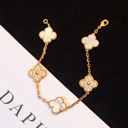 [Limara]LUCKY CLOVER 5-MOTIF BRACELET - WHITE MOTHER-OF-PEARL COLLECTION