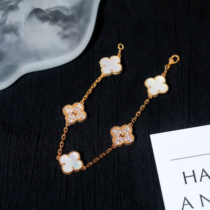 [Limara]LUCKY CLOVER 5-MOTIF BRACELET - WHITE MOTHER-OF-PEARL COLLECTION