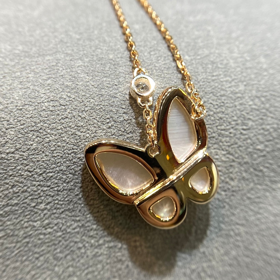 [Limara]BUTTERFLY MOP DIAMOND NECKLACE