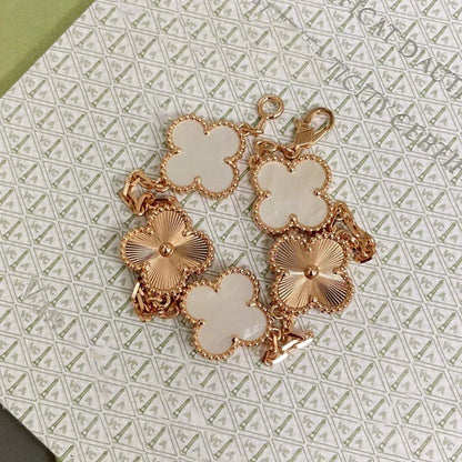 [Limara]LUCKY CLOVER 5-MOTIF BRACELET - WHITE MOTHER-OF-PEARL COLLECTION