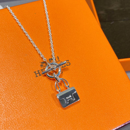 [Limara]CONSTANCE PEDANT SILVER NECKLACE