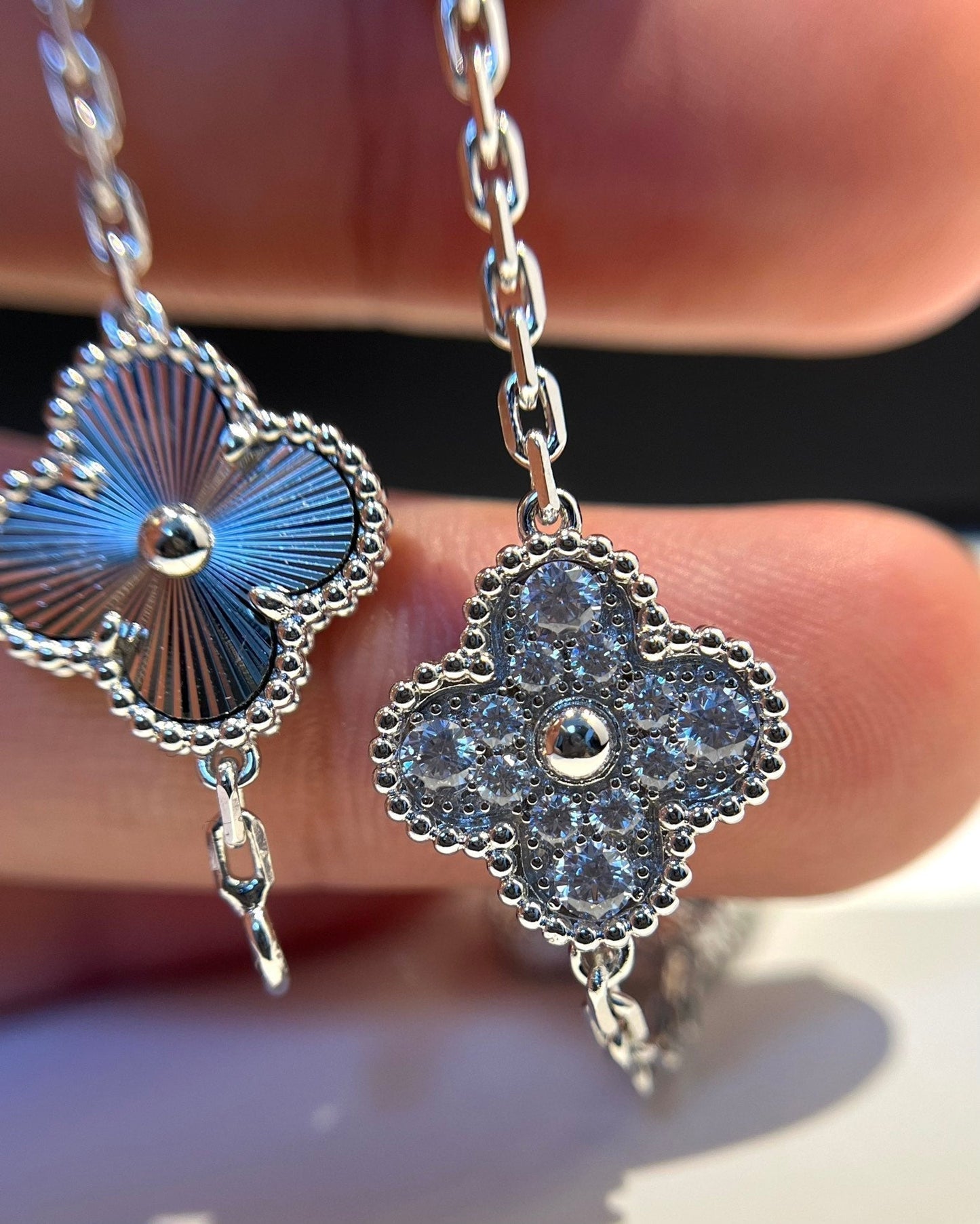 [Limara]LUCKY CLOVER 5-MOTIF BRACELET - LASER COLLECTION