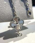 [Limara]LUCKY CLOVER 5-MOTIF BRACELET - LASER COLLECTION