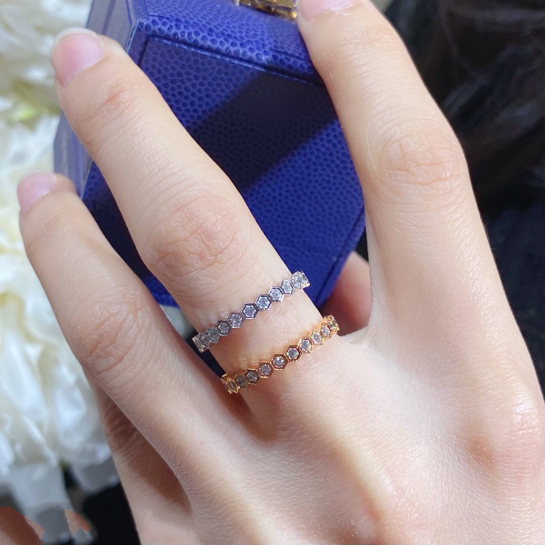 [Limara]BEE LOVE DIAMOND PAVED SMALL RING