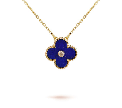 [Limara]LIMITED EDITION CHRISTMAS CLOVER FLOWER NECKLACE - 15MM ANNUAL COLLECTIBLE PENDANT