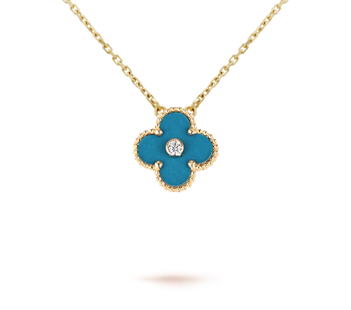 [Limara]LIMITED EDITION CHRISTMAS CLOVER FLOWER NECKLACE - 15MM ANNUAL COLLECTIBLE PENDANT