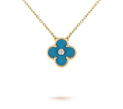 [Limara]LIMITED EDITION CHRISTMAS CLOVER FLOWER NECKLACE - 15MM ANNUAL COLLECTIBLE PENDANT