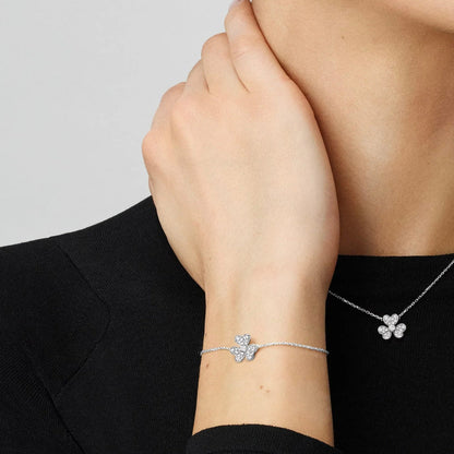 [Limara]LUMINOUS BLOSSOM SINGLE-MOTIF CHARM BRACELET