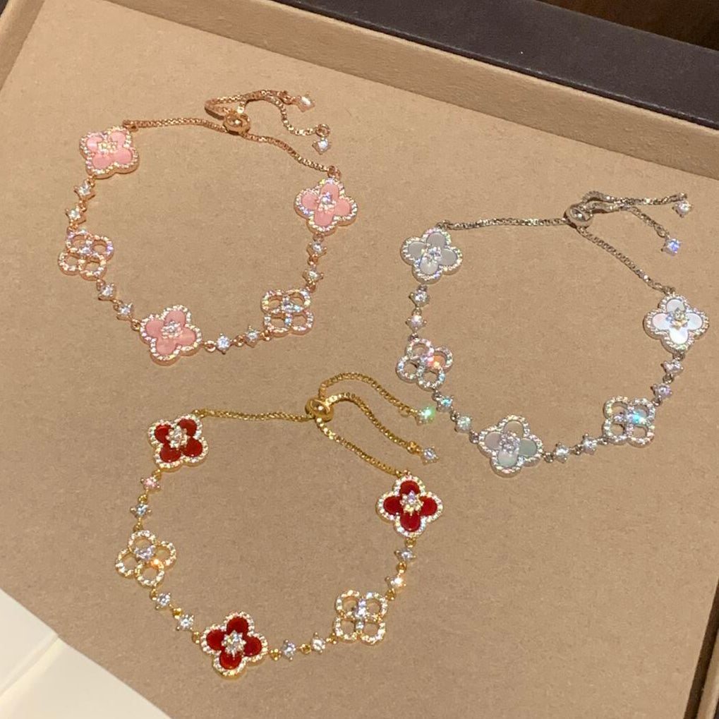 [Limara] CLOVER 5 MOTIF PINK BLUE RED WHITE BRACELET