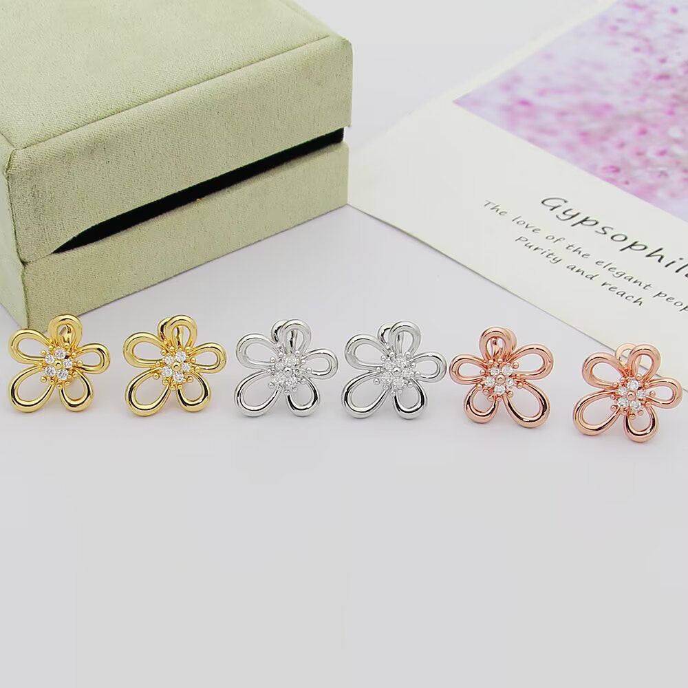[Limara]  FLOWERLACE EARRING 5 DIAMONDS