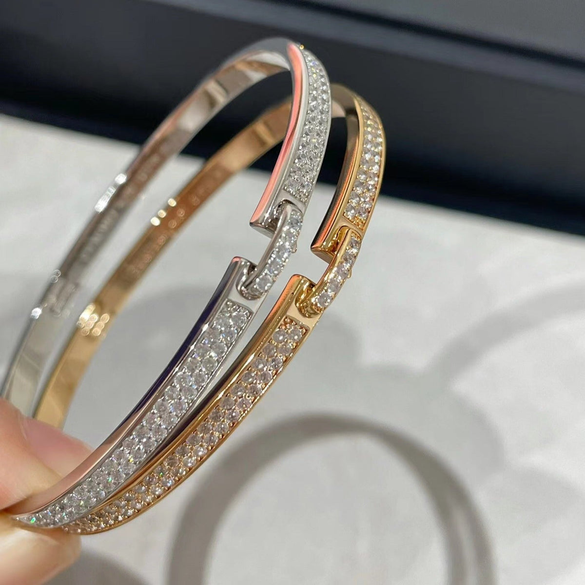 [Limara]LIENS VIDENCE DIAMOND PAVED BRACELET