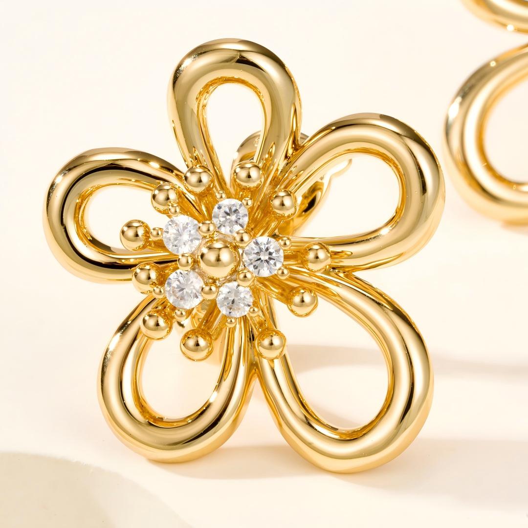 [Limara]  FLOWERLACE EARRING 5 DIAMONDS