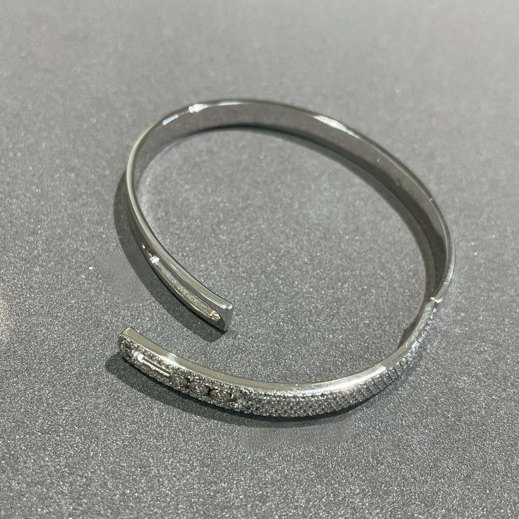 [Limara]MOVE NOA PAVÉ DIAMOND BANGLE BRACELET