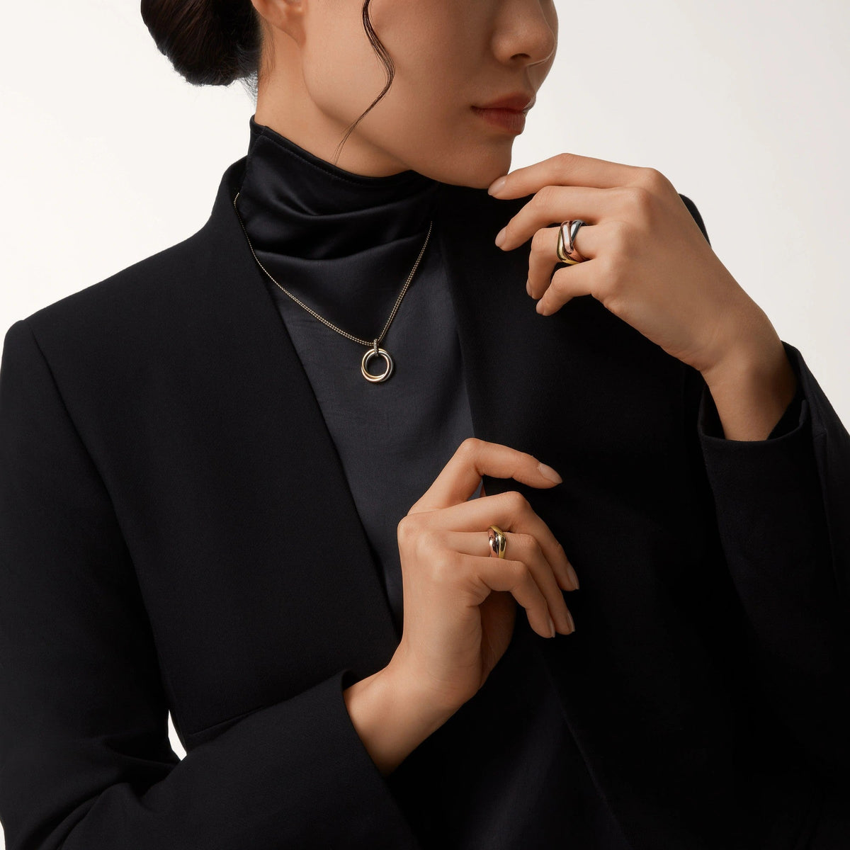 [Limara] TRINITY MEDIUM  DIAMONDS NECKLACE
