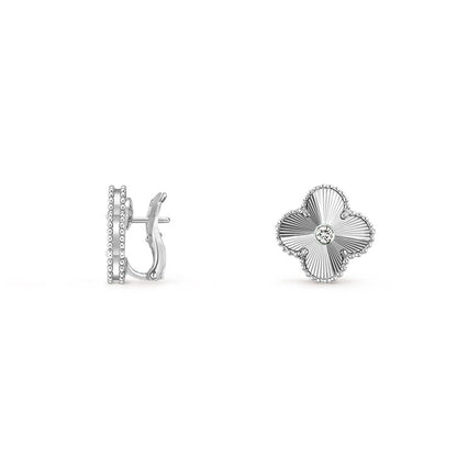[Limara]15MM CLOVER FLOWER STUD EARRINGS DIAMOND-WHITE GOLD COLLECTION