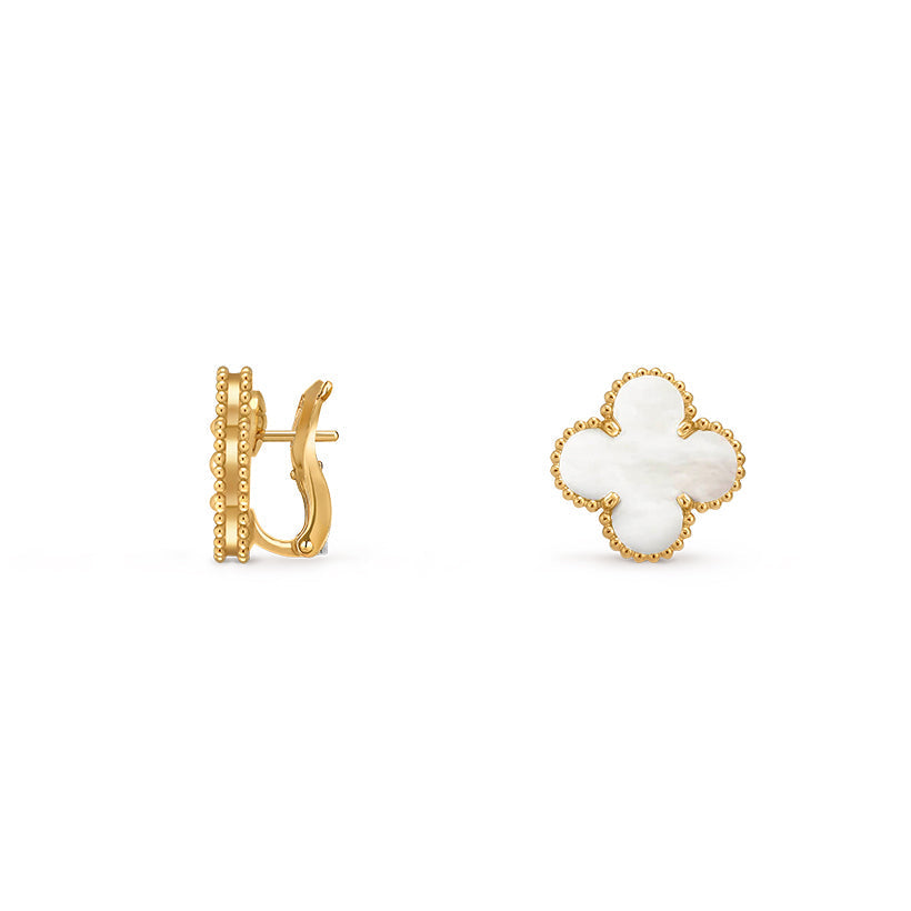 [Limara]15MM CLOVER FLOWER STUD EARRINGS GOLD COLLECTION