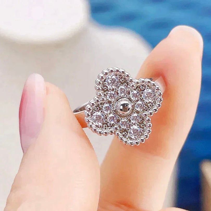 [Limara]CLOVER DIAMOND RING