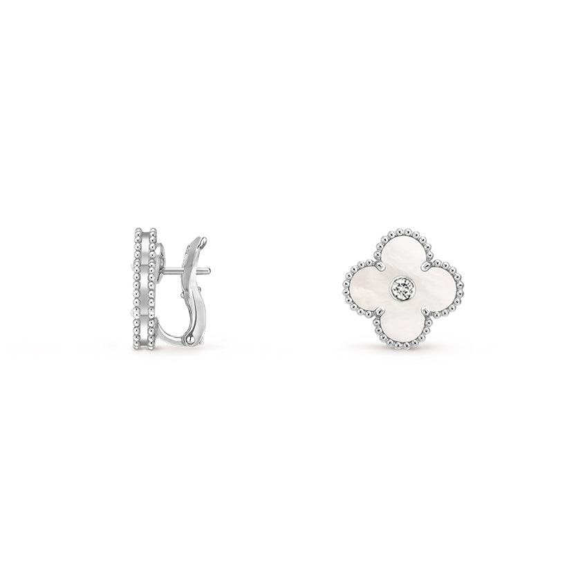 [Limara]15MM CLOVER FLOWER STUD EARRINGS DIAMOND-WHITE GOLD COLLECTION