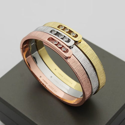 [Limara]MOVE NOA CISELÉ BANGLE BRACELET