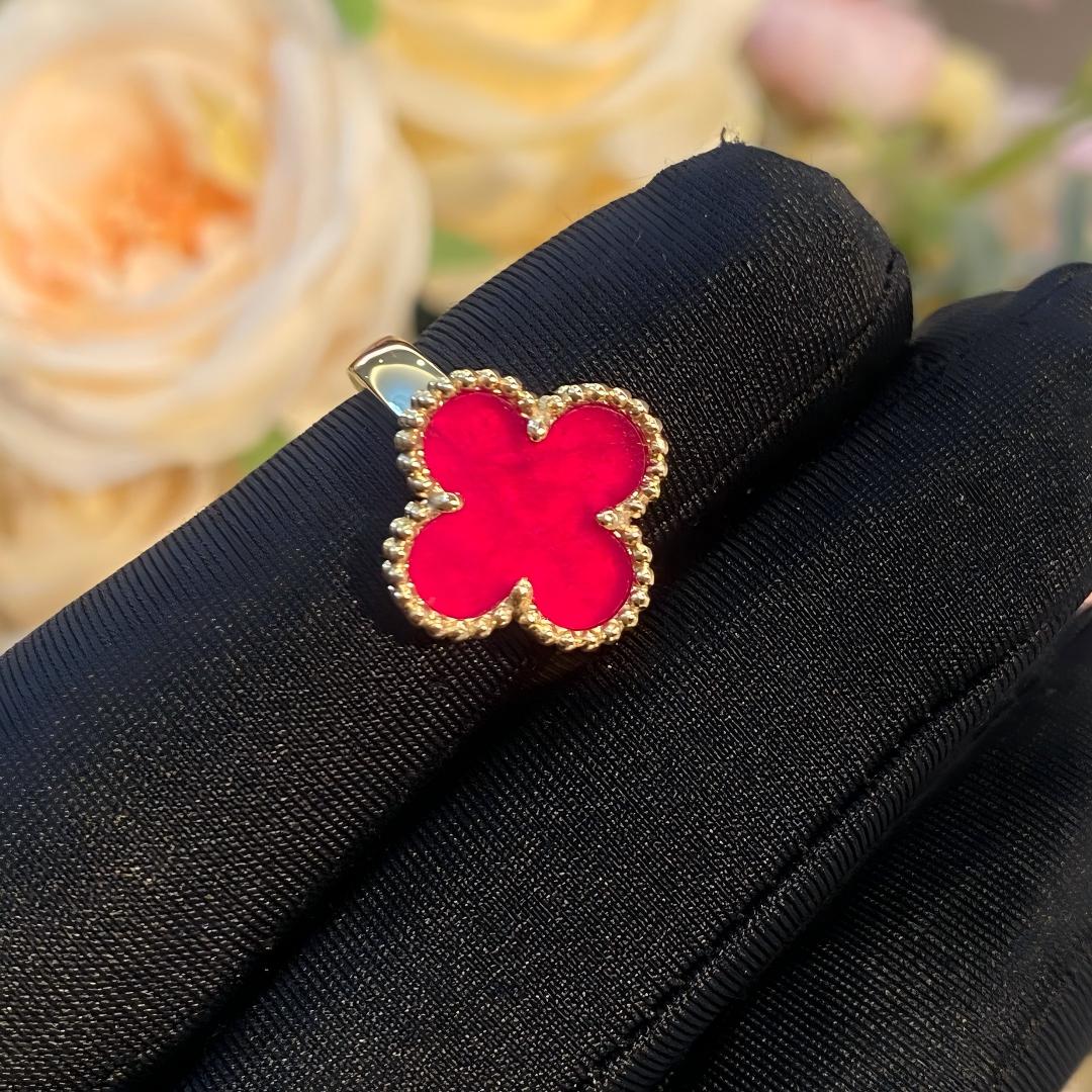 [Limara]NEW CLOVER PINK ENAMEL RINGS