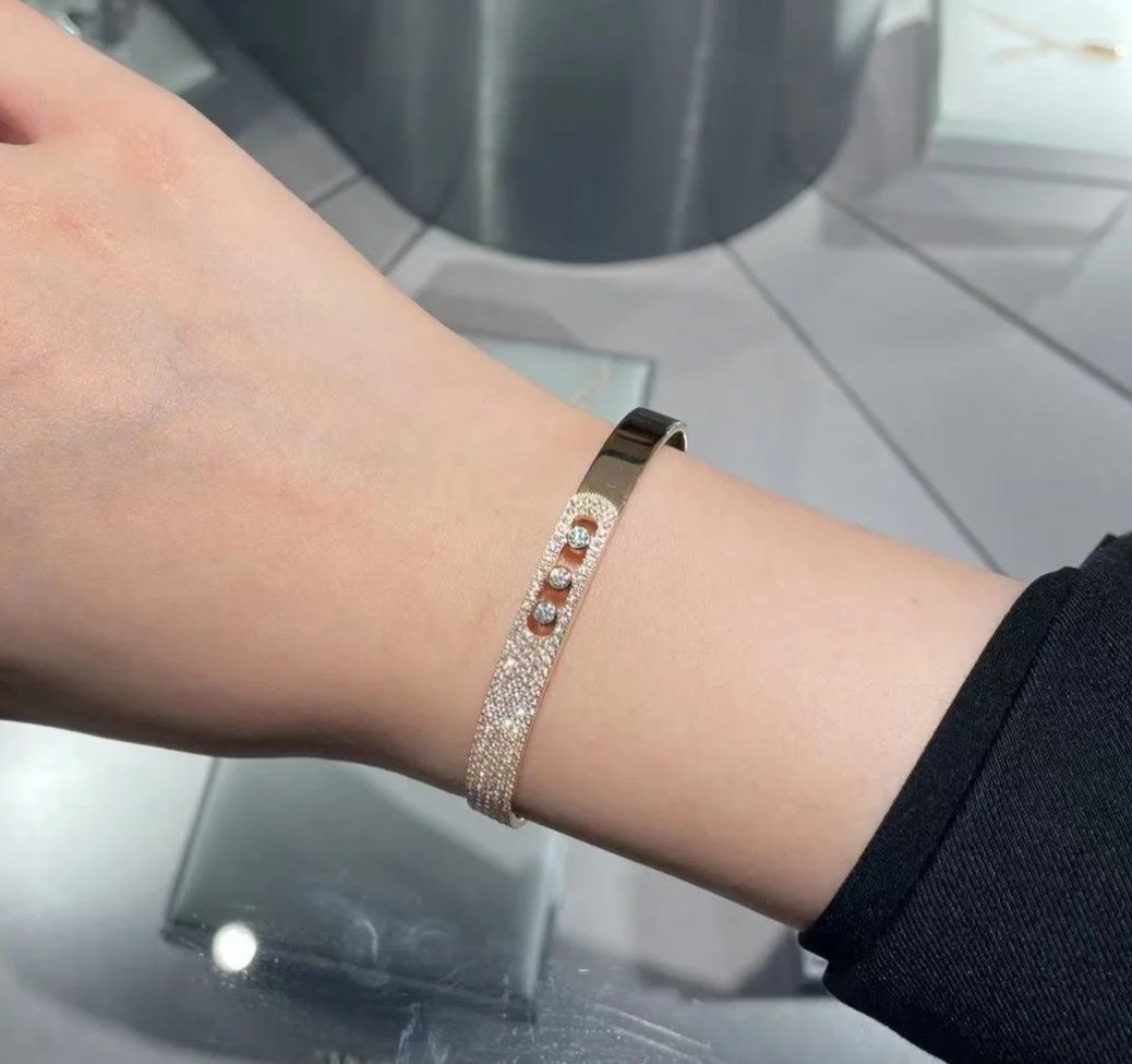 [Limara]MOVE NOA PAVÉ DIAMOND BANGLE BRACELET