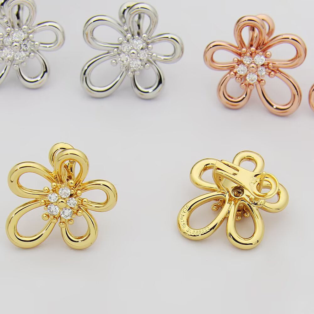[Limara]  FLOWERLACE EARRING 5 DIAMONDS