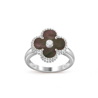 [Limara]LUCKY CLOVER DIAMOND-ACCENT WHITE GOLD RING COLLECTION