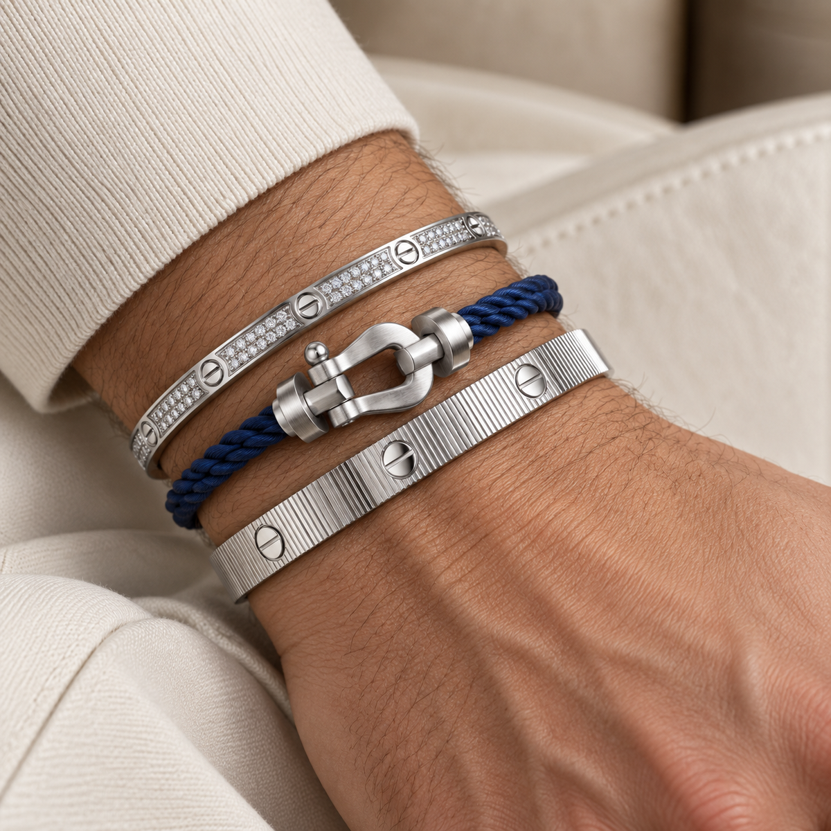 [Limara]Love & Force Large Horseshoe Trio Bracelet Stack Set