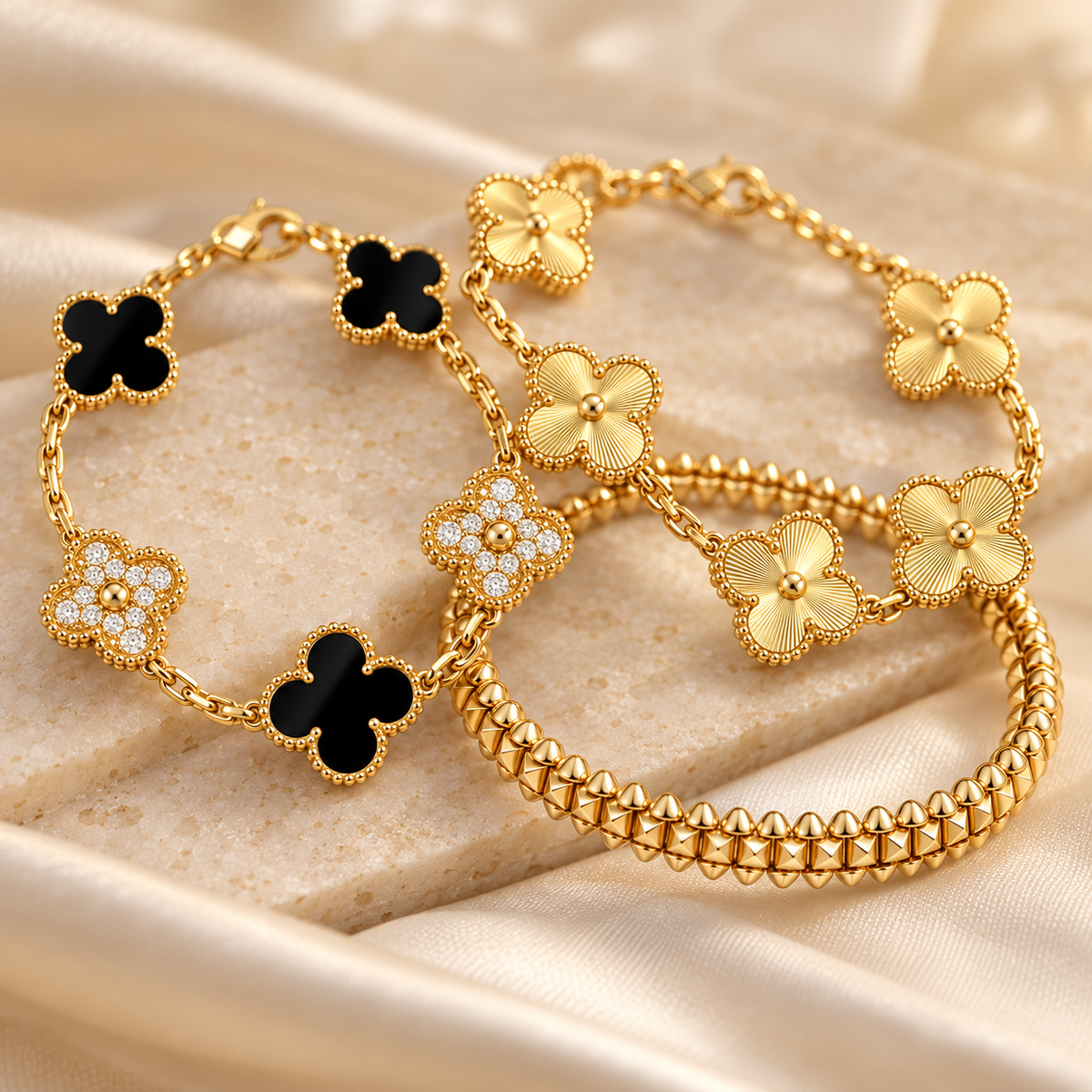 [Limara]Clover & Clash Bracelet 3-Piece Stack set
