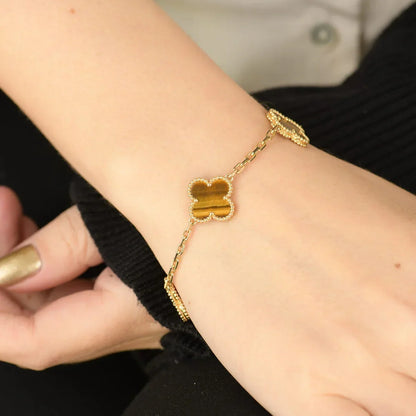 [Limara]LUCKY CLOVER 5-MOTIF BRACELET -  TIGER’S EYE COLLECTION