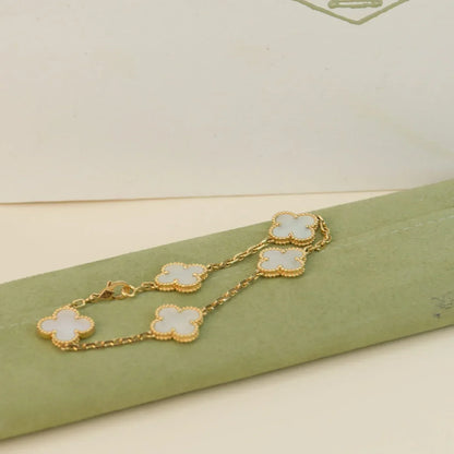 [Limara]LUCKY CLOVER 5-MOTIF BRACELET - WHITE MOTHER-OF-PEARL COLLECTION
